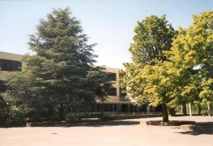Blick über den Schulhof